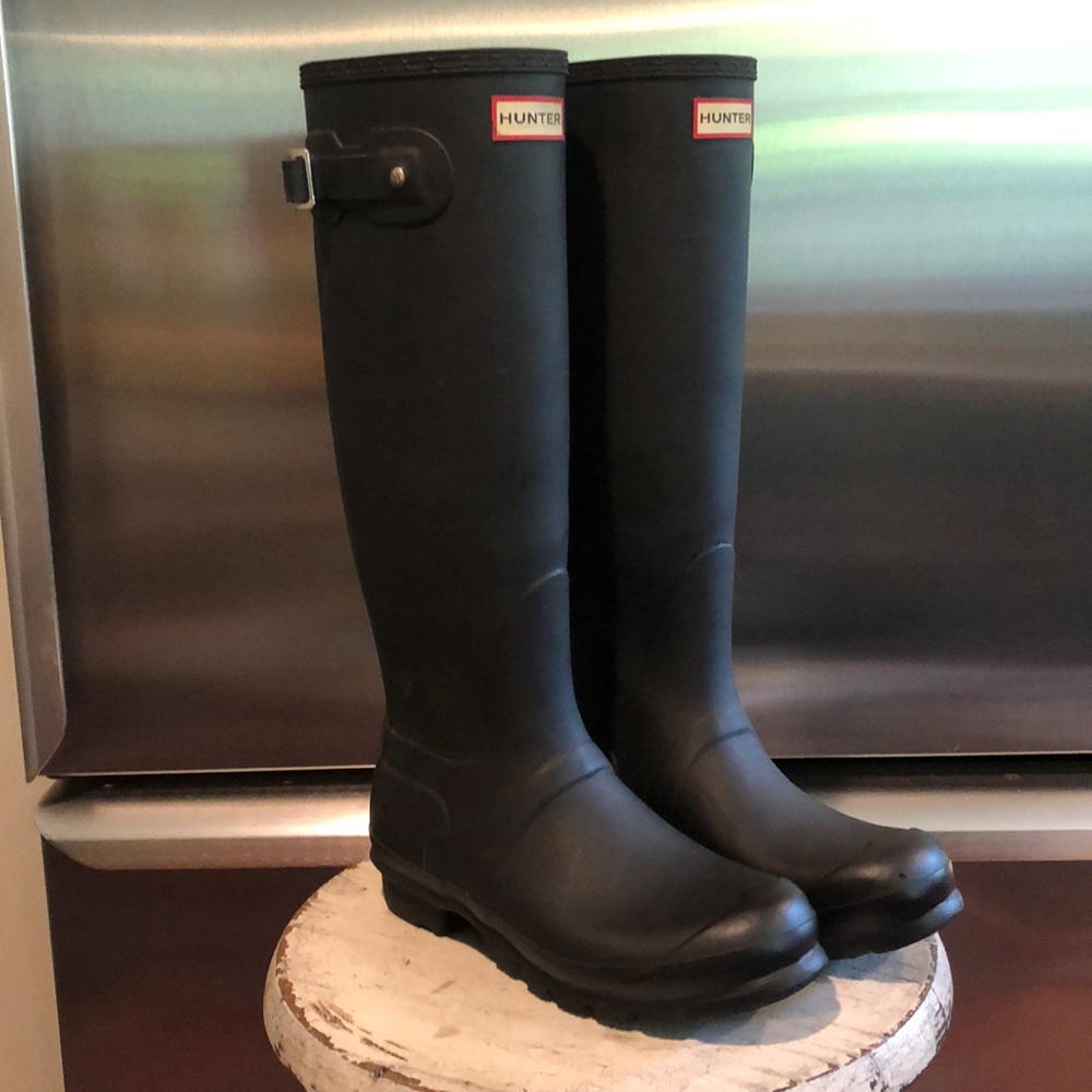 Original Tall Matte Black Hunter Boots Size 8